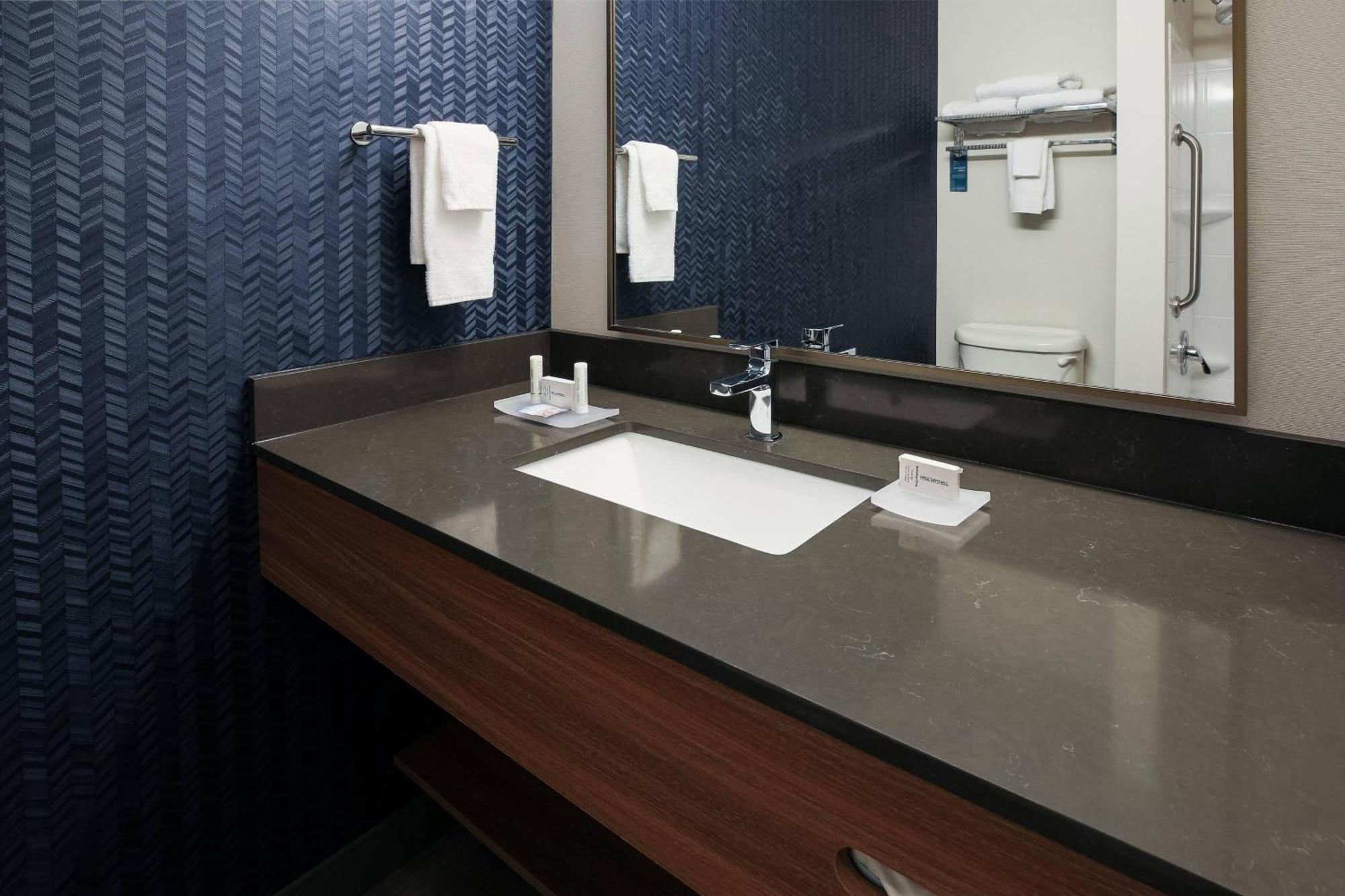 Fairfield Inn & Suites By Marriott Elizabethtown Eksteriør bilde