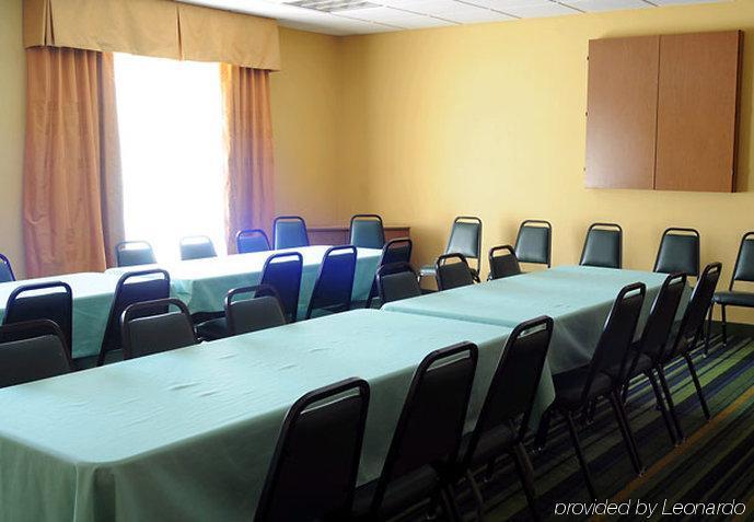 Fairfield Inn & Suites By Marriott Elizabethtown Business bilde